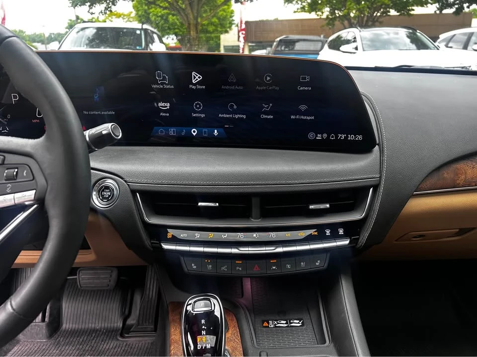 2025 Cadillac CT5 - Image 9 of 11