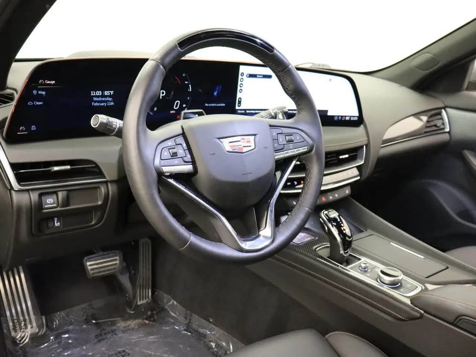 2025 Cadillac CT5 - Image 14 of 18