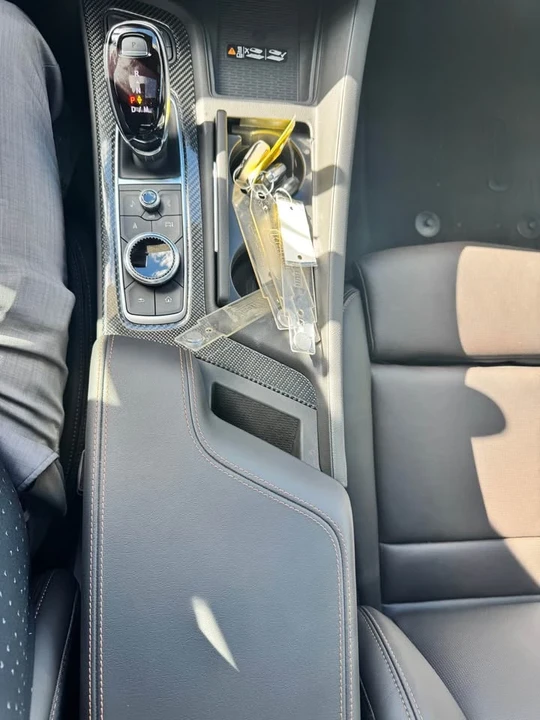 2025 Cadillac CT5 - Image 8 of 10