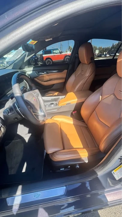 2025 Cadillac CT5 - Image 8 of 9