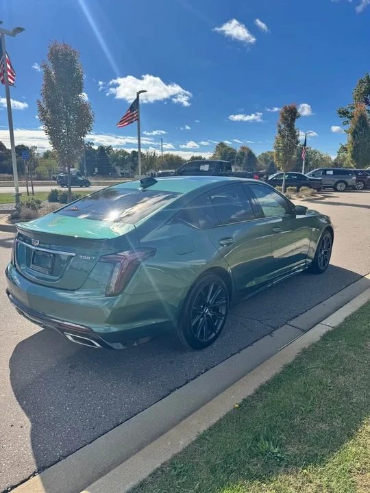 2025 Cadillac CT5 - Image 4 of 10