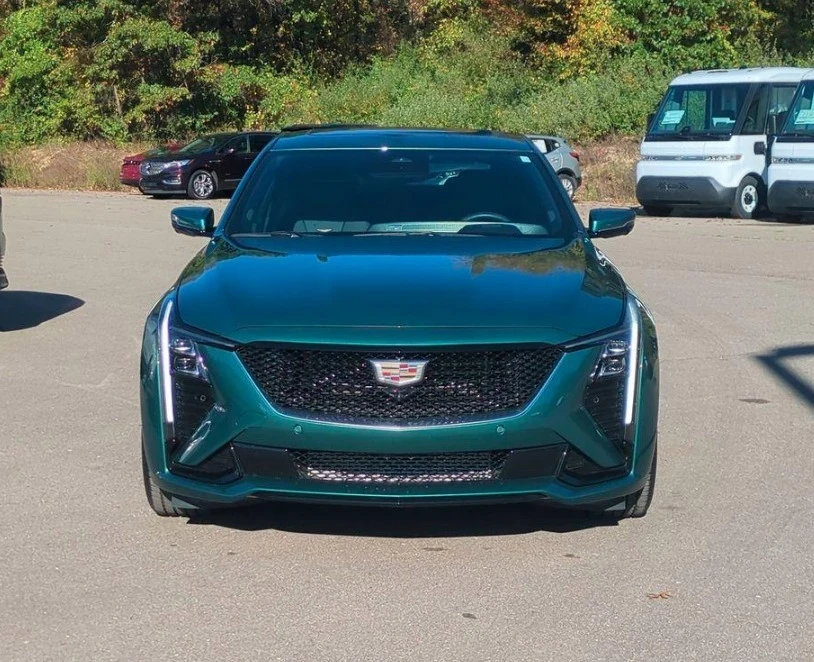 2025 Cadillac CT5 - Image 3 of 17