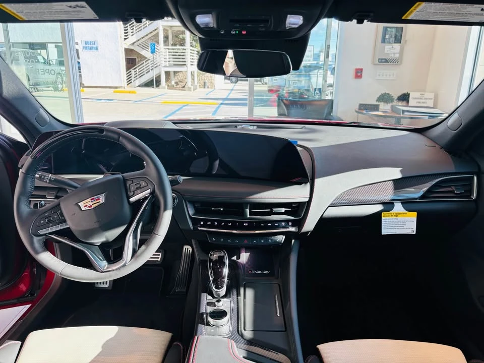 2025 Cadillac CT5 - Image 13 of 15