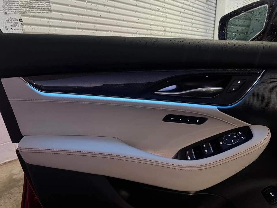 2025 Cadillac CT5 - Image 10 of 11