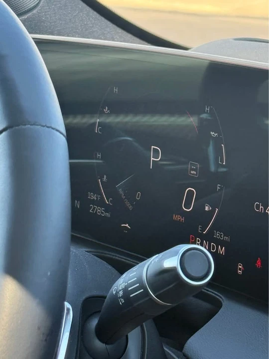 2025 Cadillac CT5 - Image 8 of 12
