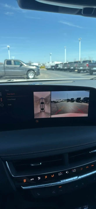 2025 Cadillac CT5 - Image 14 of 18