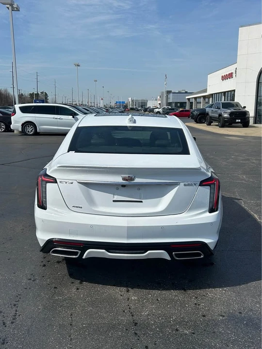 2025 Cadillac CT5 - Image 5 of 20