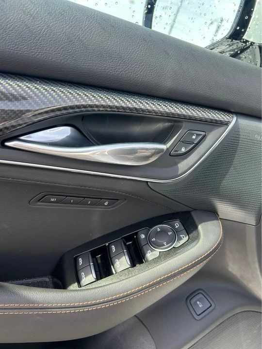 2025 Cadillac CT5 - Image 9 of 20