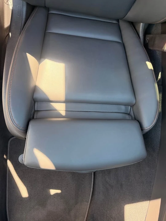 2025 Cadillac CT5 - Image 13 of 18