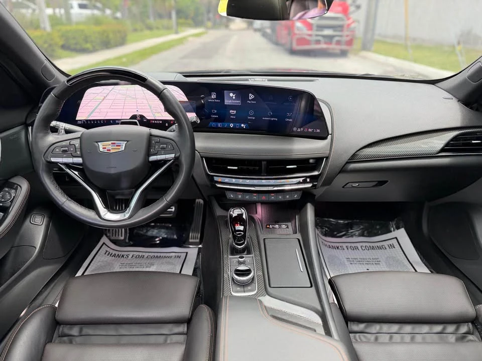 2025 Cadillac CT5 - Image 8 of 10