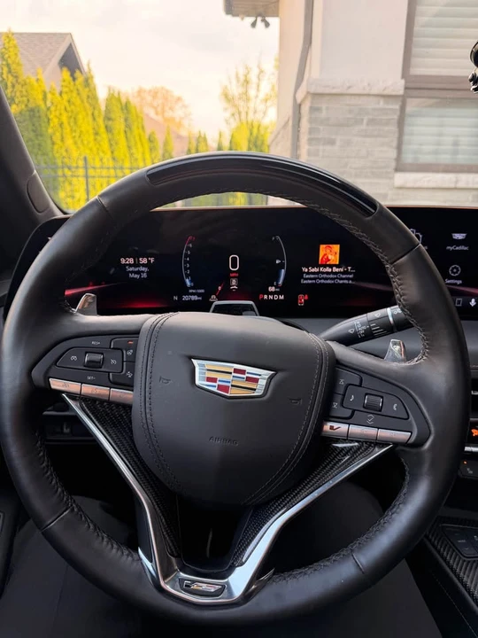 2025 Cadillac CT5-V - Image 10 of 11