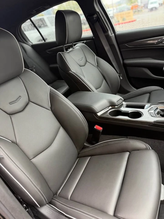 2025 Cadillac CT5-V Blackwing - Image 6 of 8