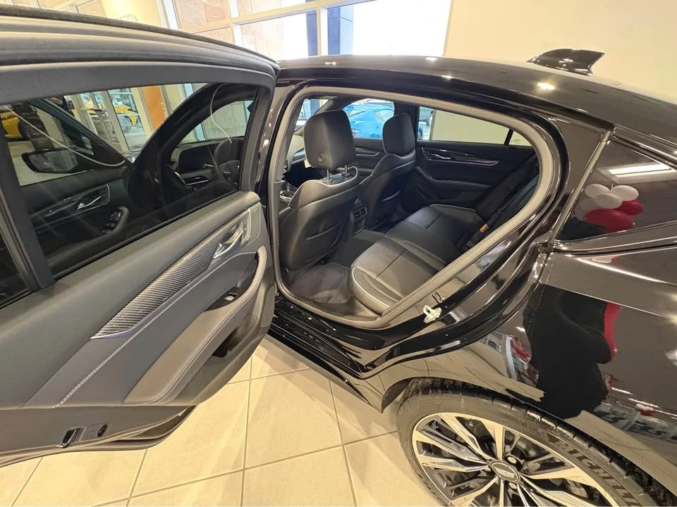 2025 Cadillac CT5-V Blackwing - Image 12 of 12