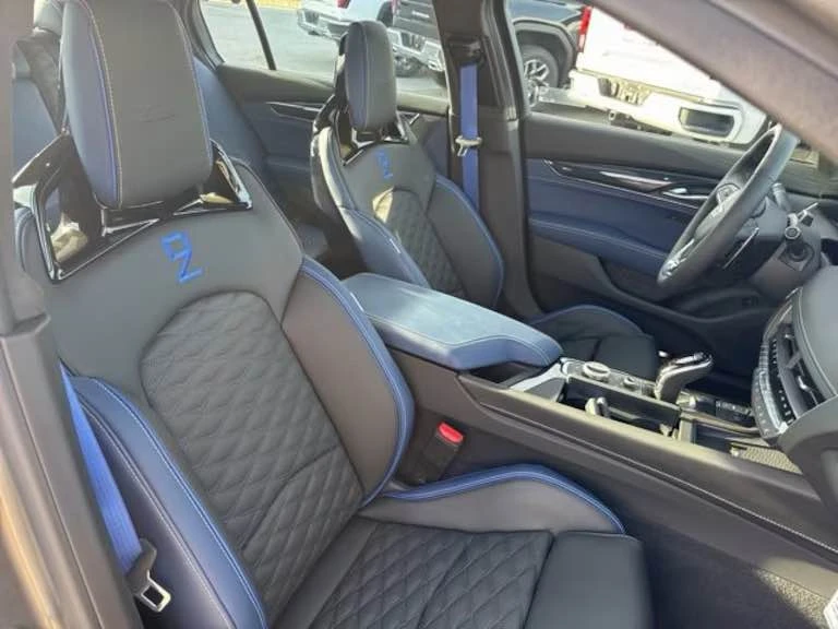 2025 Cadillac CT5-V Blackwing - Image 11 of 18