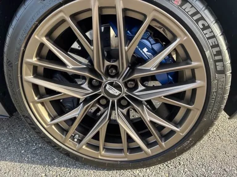 2025 Cadillac CT5-V Blackwing - Image 9 of 18