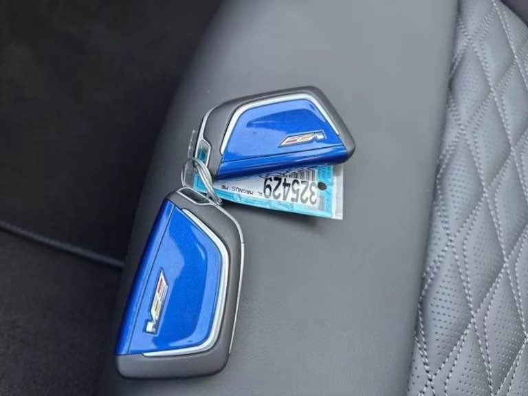 2025 Cadillac CT5-V Blackwing - Image 18 of 18