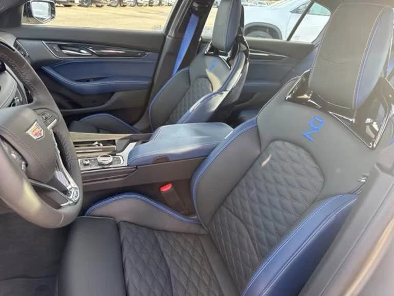 2025 Cadillac CT5-V Blackwing - Image 15 of 18
