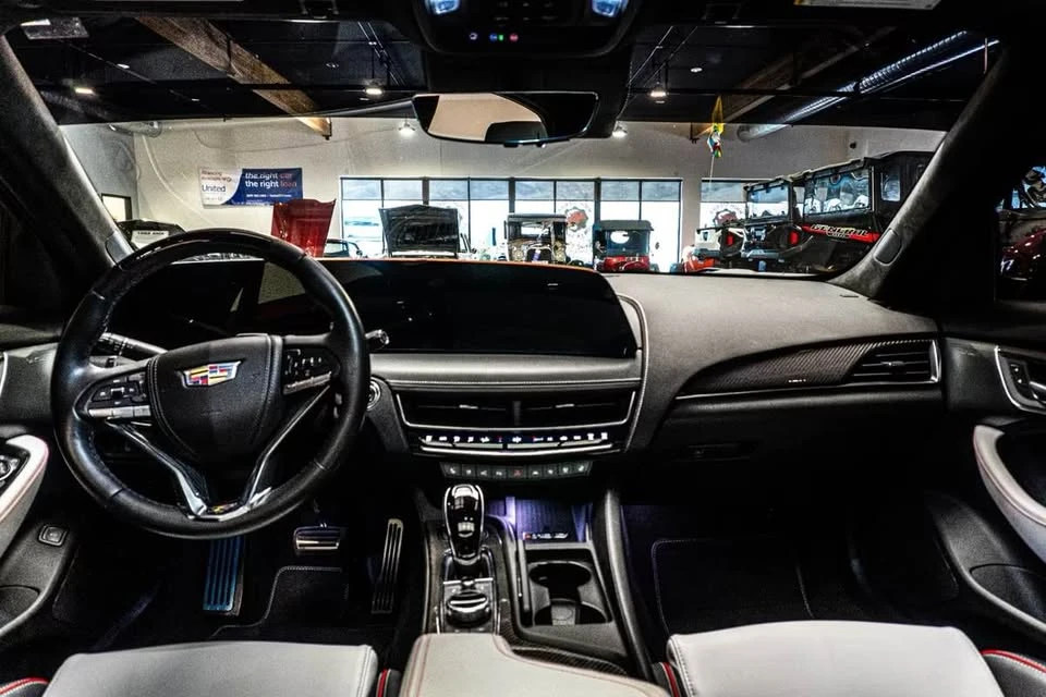 2025 Cadillac CT5-V Blackwing - Image 13 of 13