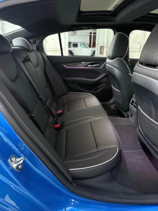 2025 Cadillac CT5-V Blackwing - Image 8 of 9