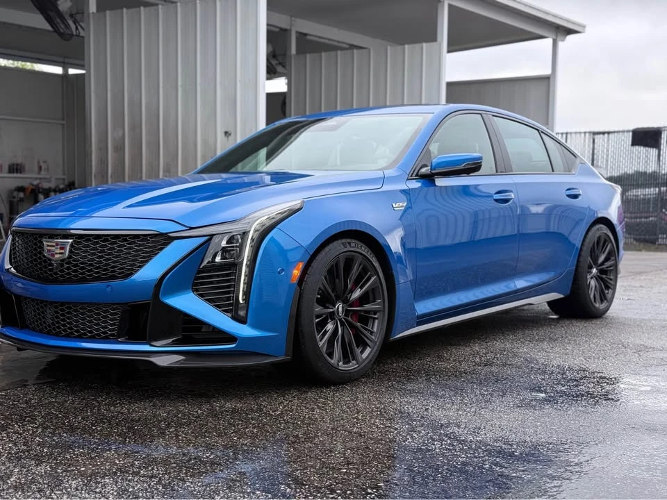 2025 Cadillac CT5-V Blackwing - Image 2 of 9