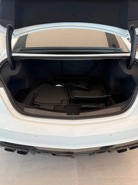 2025 Cadillac CT5-V Blackwing - Image 10 of 11