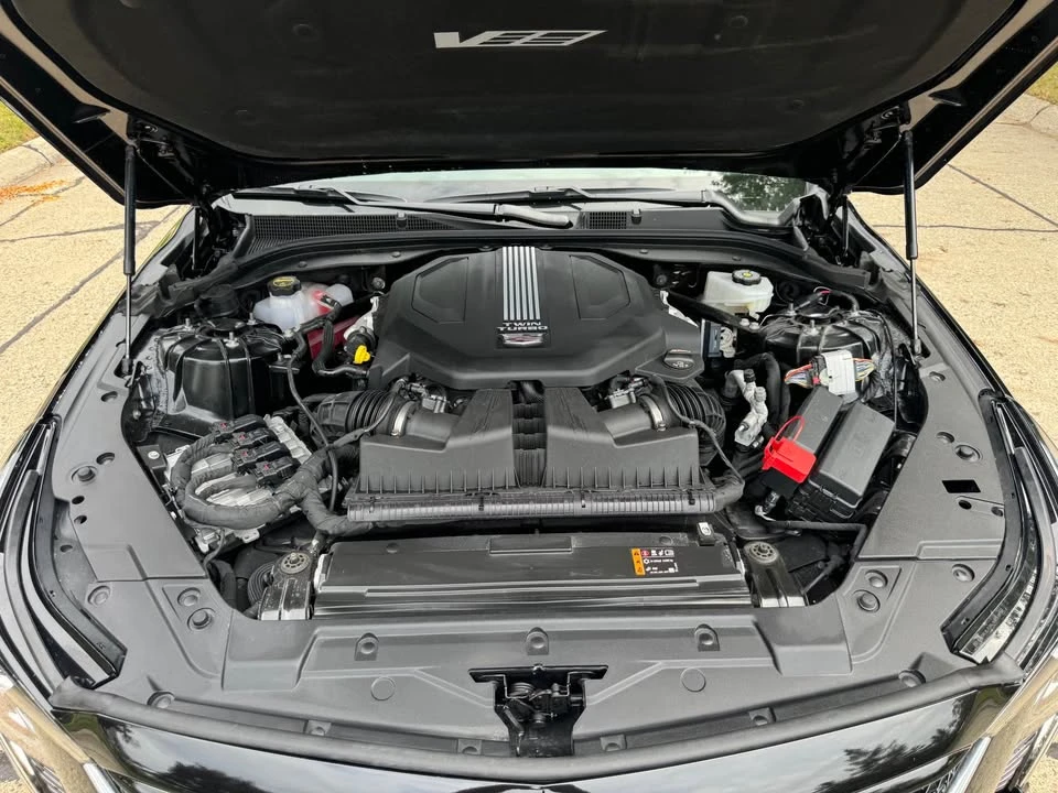 2025 Cadillac CT5-V - Image 10 of 20