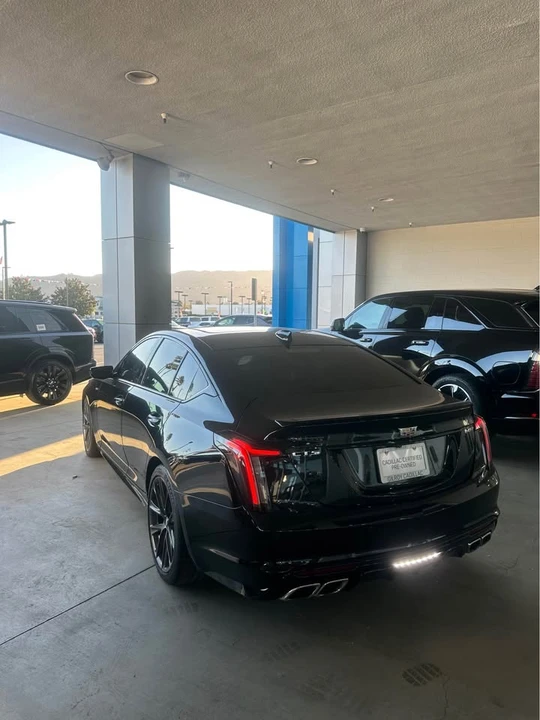 2025 Cadillac CT5-V - Image 2 of 7