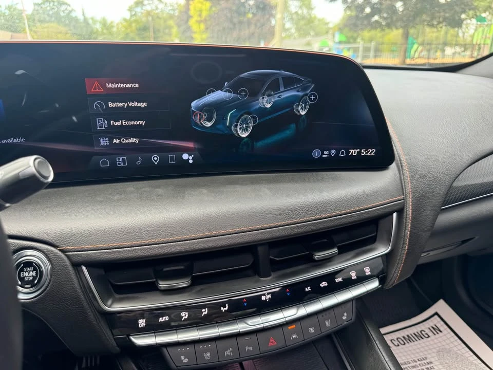 2025 Cadillac CT5-V - Image 16 of 20