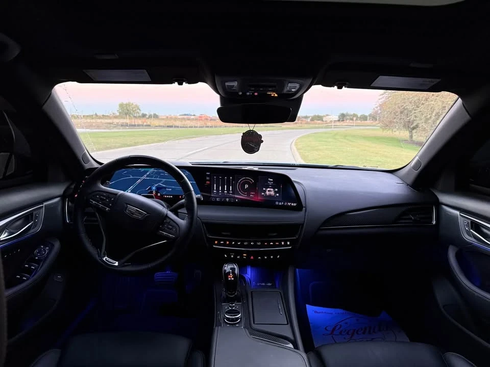 2025 Cadillac CT5-V - Image 9 of 11