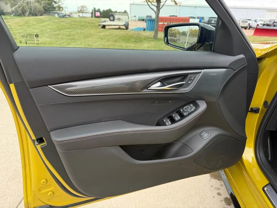 2025 Cadillac CT5-V - Image 11 of 20