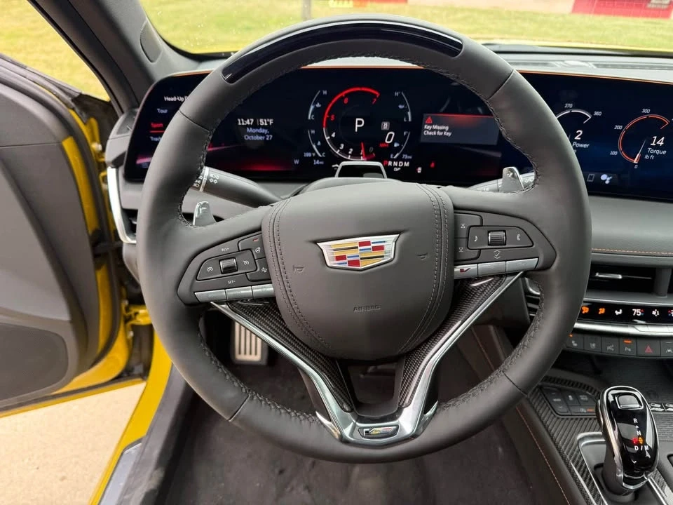 2025 Cadillac CT5-V - Image 15 of 20