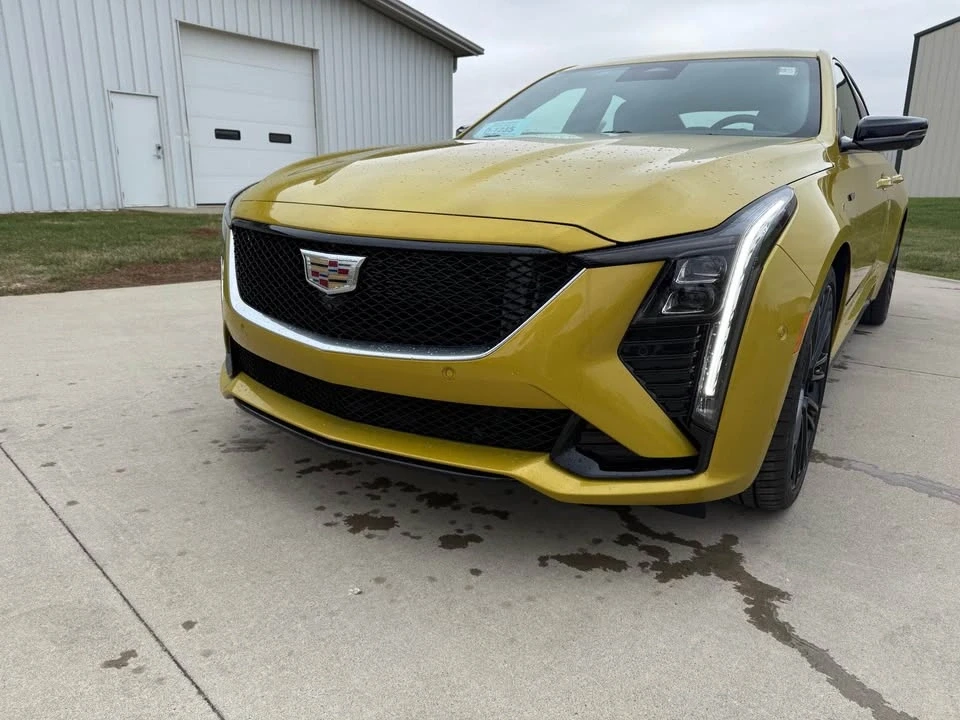 2025 Cadillac CT5-V - Image 8 of 20
