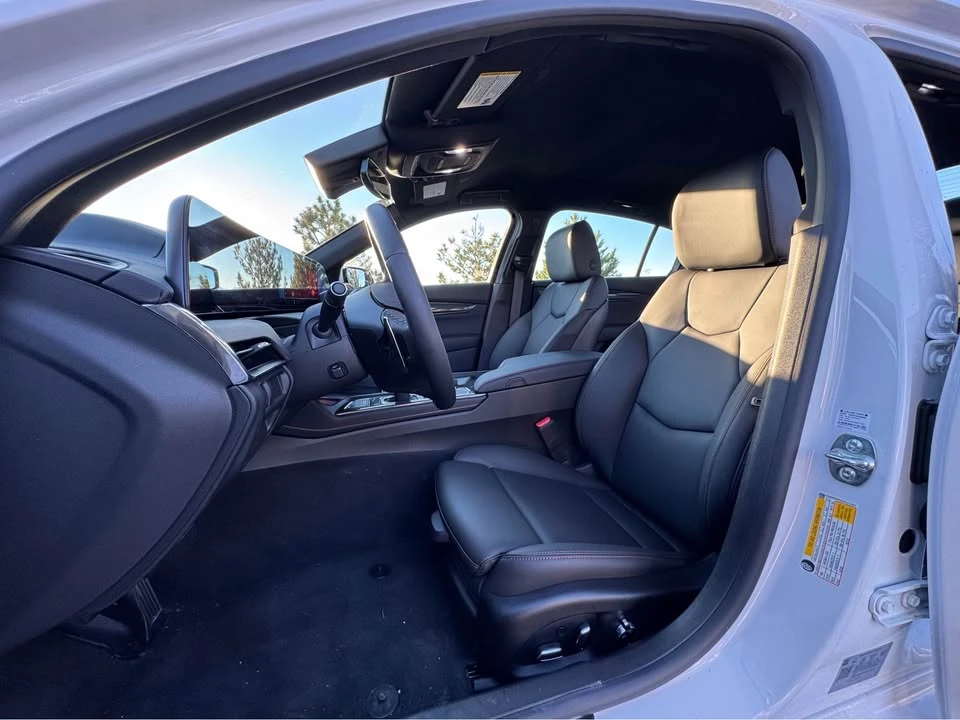 2025 Cadillac CT5-V - Image 8 of 11