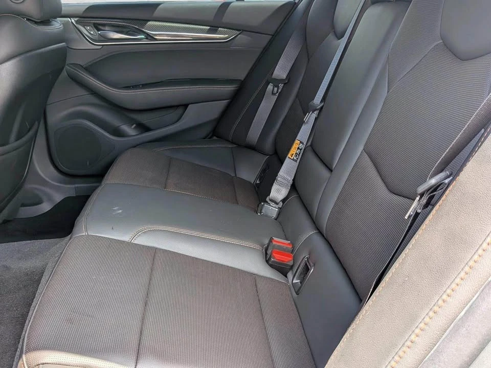 2025 Cadillac CT5-V - Image 17 of 20