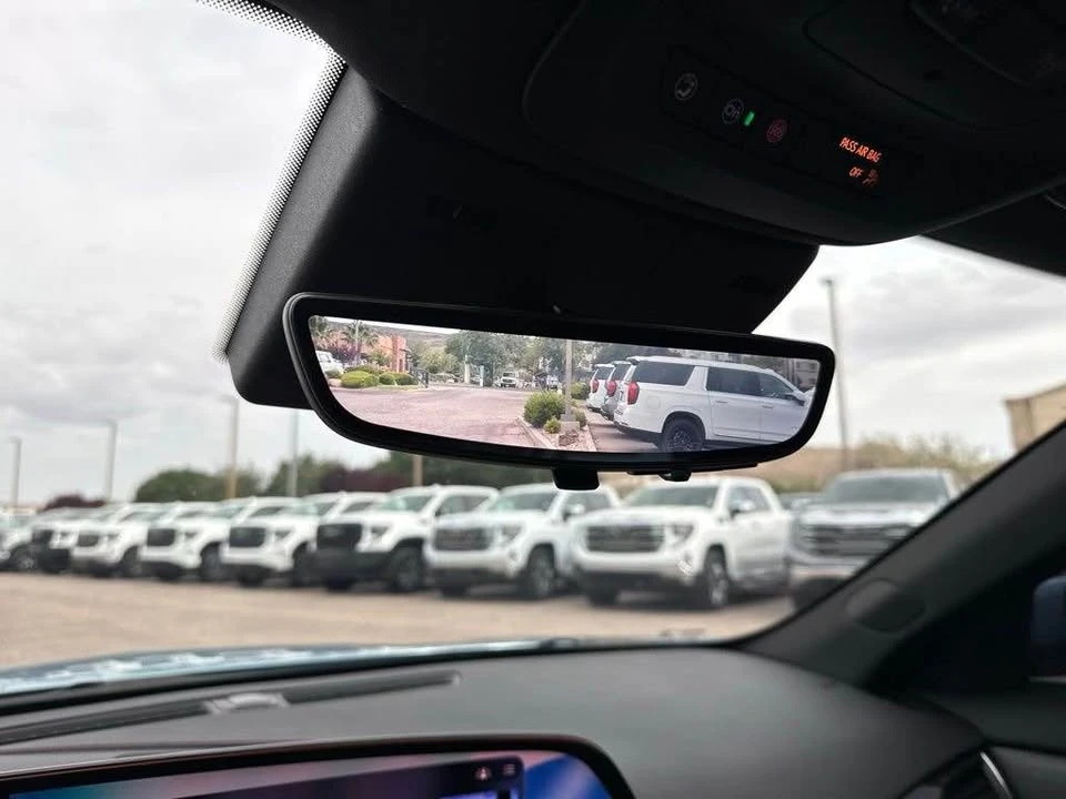 2025 Cadillac CT5-V - Image 16 of 18