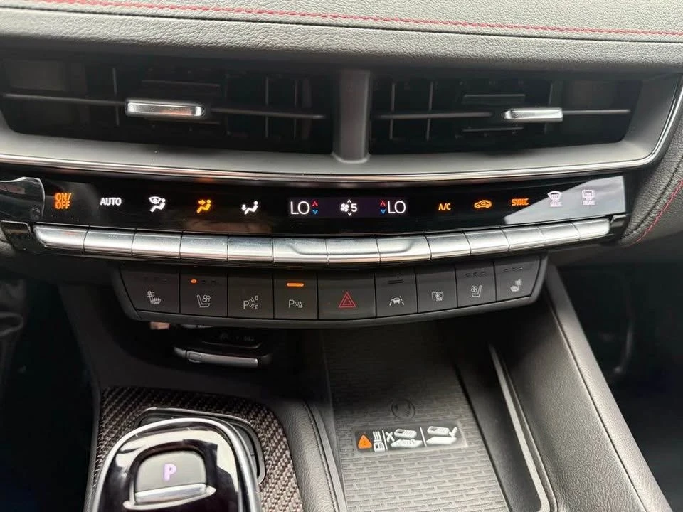 2025 Cadillac CT5-V - Image 14 of 18