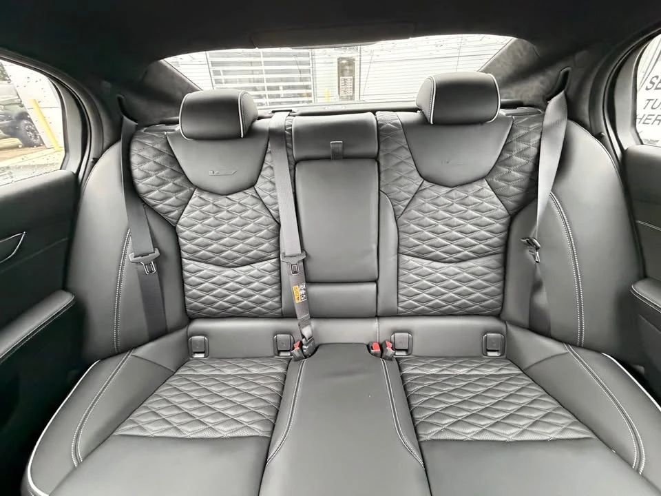 2025 Cadillac CT5-V Blackwing - Image 14 of 18