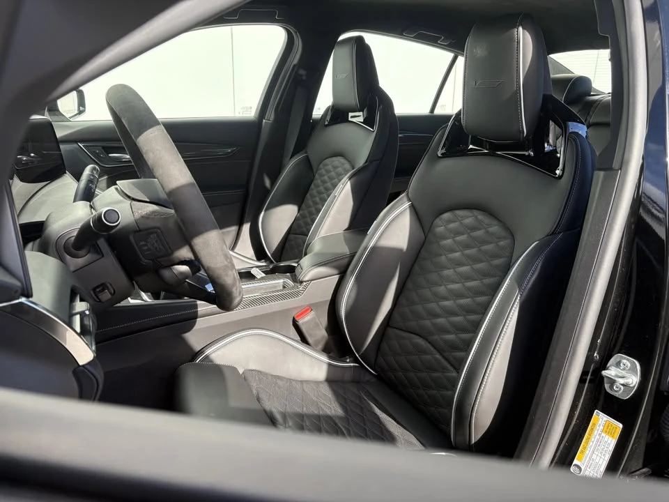 2025 Cadillac CT5-V Blackwing - Image 18 of 20