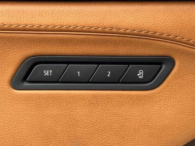 2025 Cadillac CT5 - Image 15 of 19