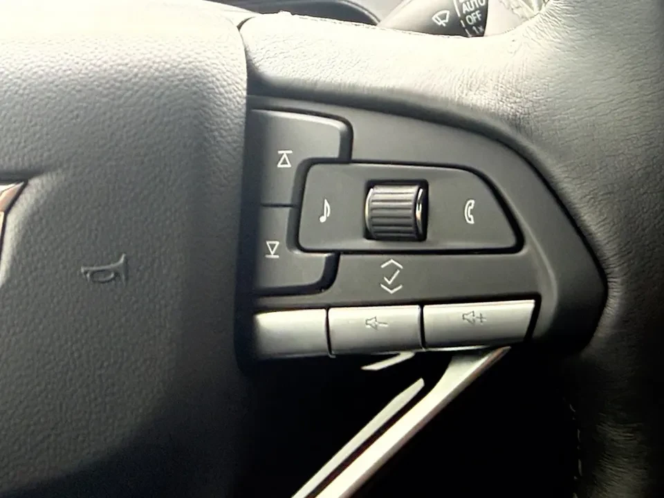 2025 Cadillac CT5 - Image 10 of 20