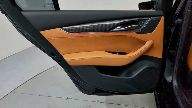 2025 Cadillac CT5 - Image 17 of 20