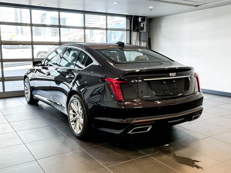 2025 Cadillac CT5 - Image 4 of 15
