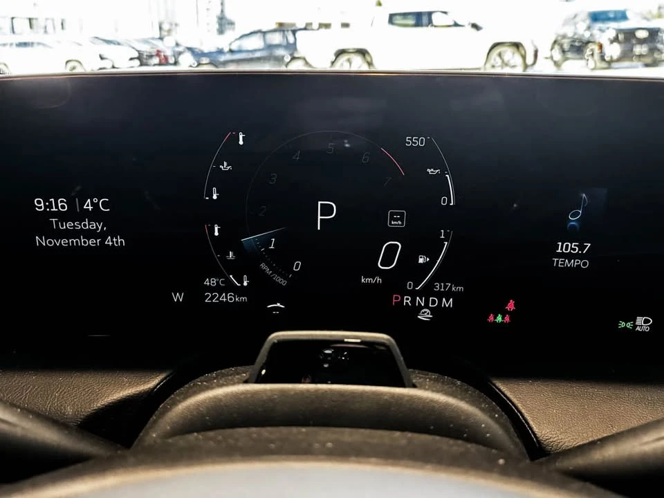 2025 Cadillac CT5 - Image 10 of 15