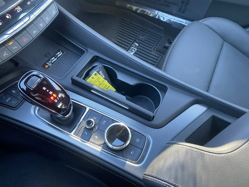 2025 Cadillac CT5 - Image 12 of 15