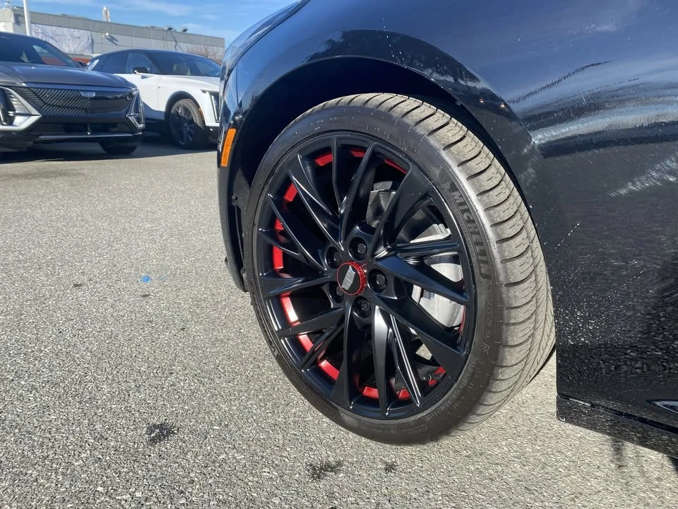 2025 Cadillac CT5 - Image 15 of 15