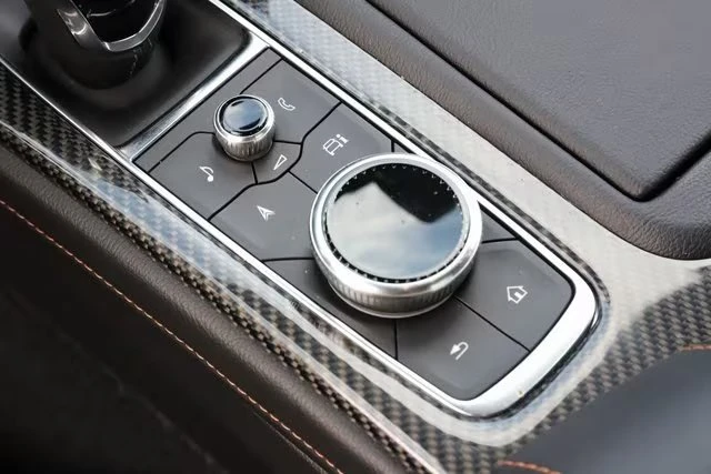 2025 Cadillac CT5 - Image 17 of 18