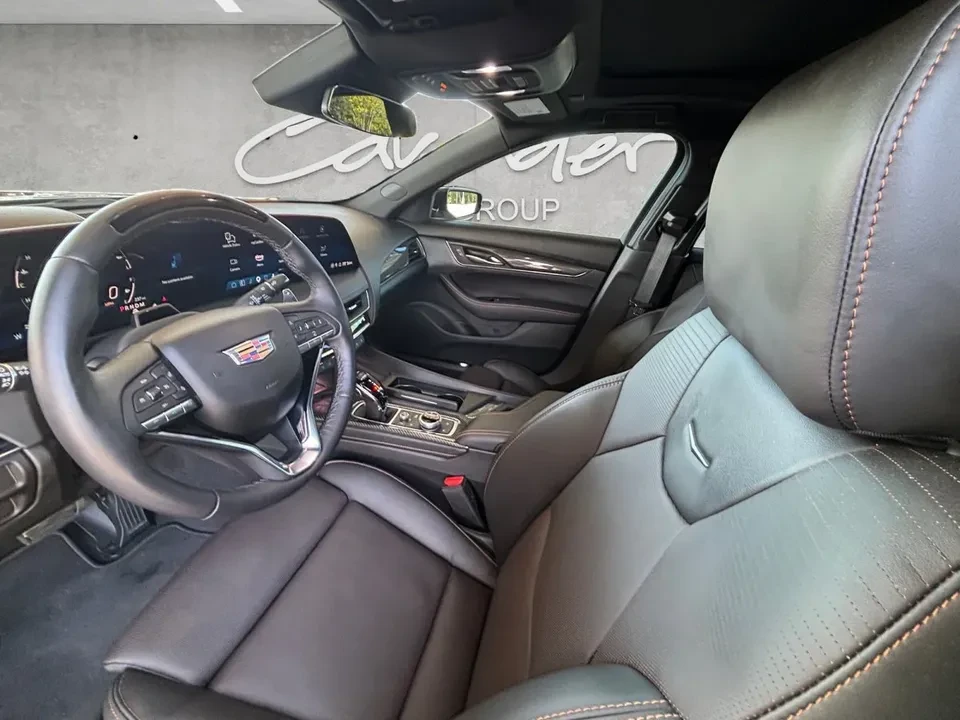 2025 Cadillac CT5 - Image 17 of 20