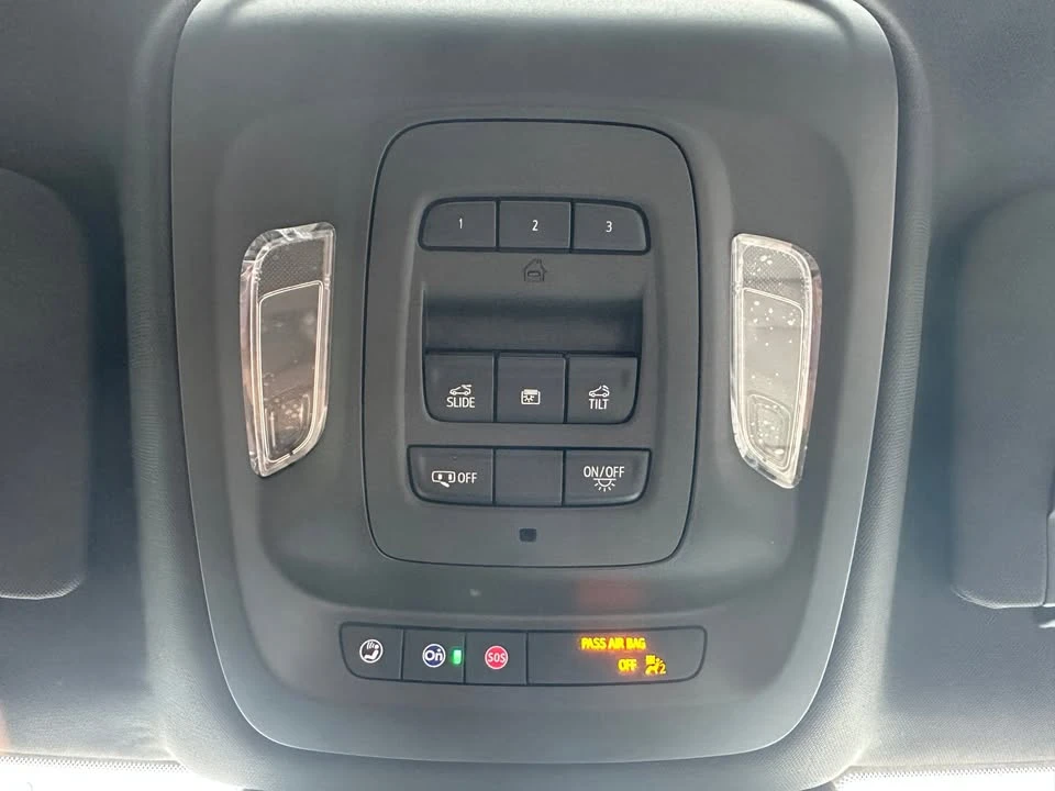 2025 Cadillac CT5 - Image 19 of 19