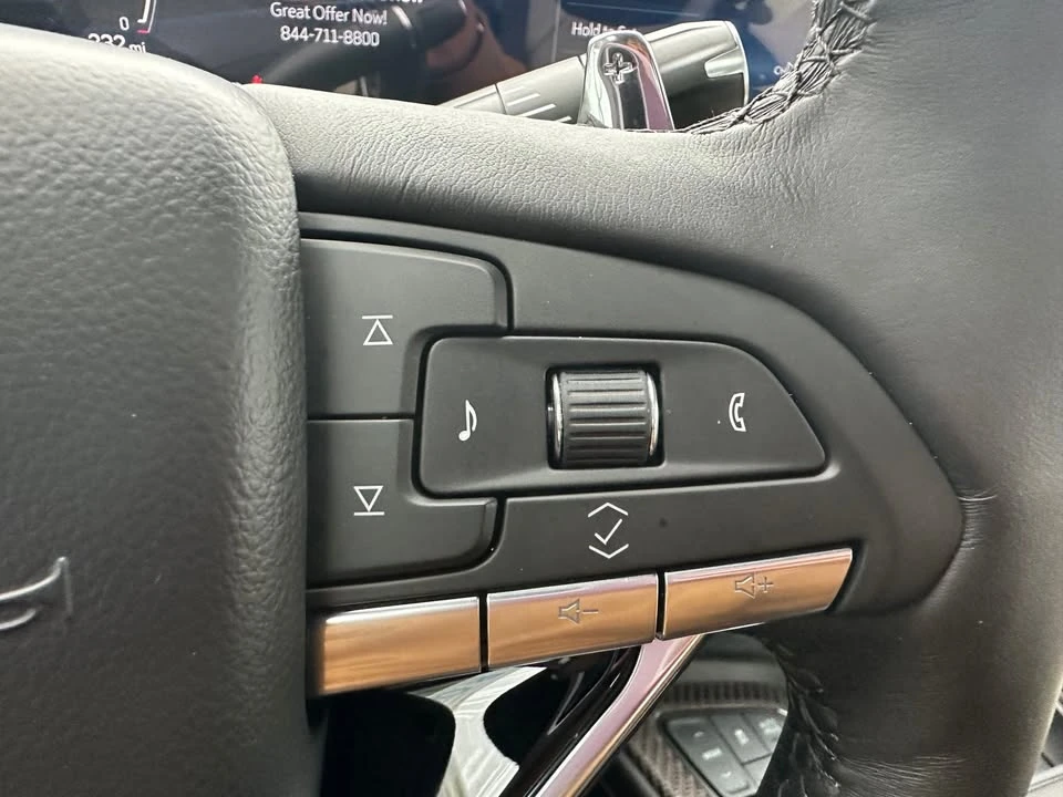 2025 Cadillac CT5 - Image 12 of 19