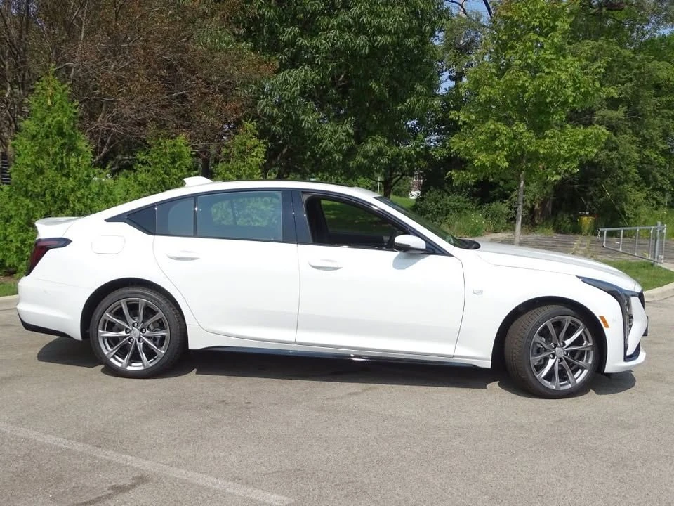 2025 Cadillac CT5 - Image 5 of 13